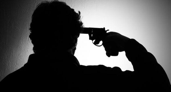 عاجل.. “أجودان” يطلق رصاصة قاتلة على رأسه داخل مقر عمله بمركز الدرك
