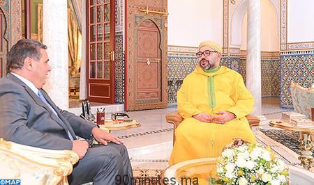 جلالة الملك يستقبل السيد عزيز أخنوش