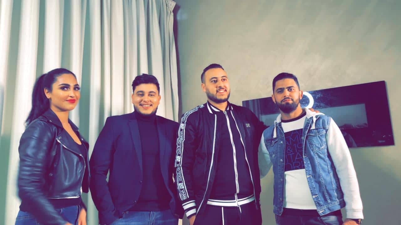 بالصور..مهدي مزين في أغنية راي جديدة