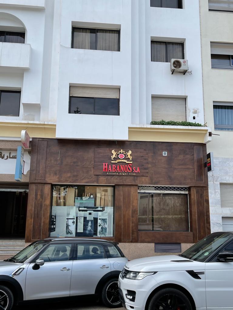شركة “هبانوس” الوطنية تفتتح متجرا للسيگار الفاخر بالبيضاء وتعد الشباب بفرص للشغل