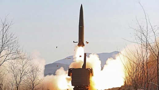 كوريا الشمالية تتحدى عقوبات واشنطن وتعلن إطلاق صاروخين من قطار – العمق المغربي