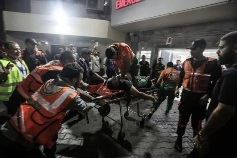 المغرب يستنكر هجوم إسرائيل على مستشفى في غزة