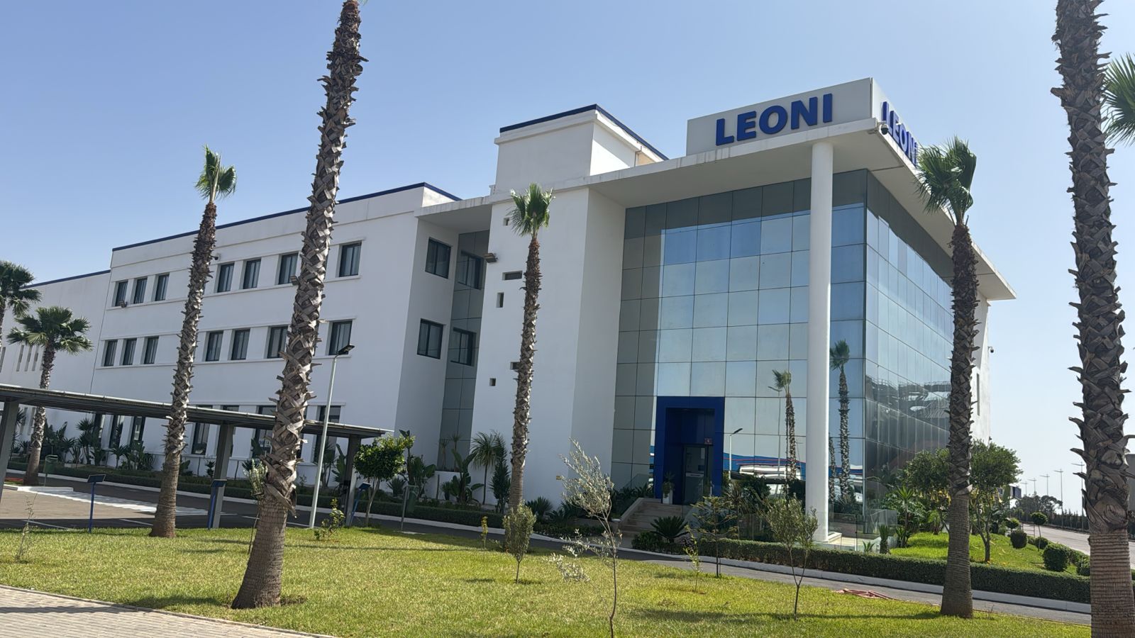 تسرب كيميائي يتسبب في اختناق عمال داخل مصنع “ليوني” ببوسكورة