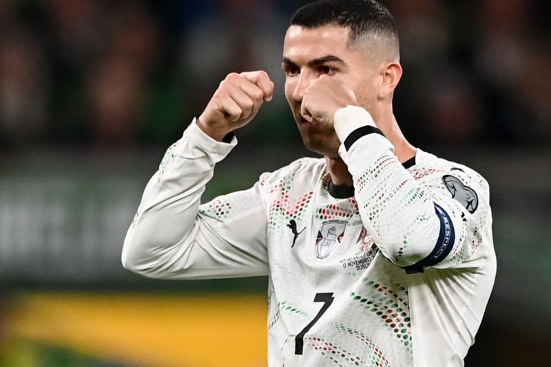 فيفا يقرّر إيقاف كريستيانو رونالدو ثلاث مباريات… مع إرجاء تنفيذ مباراتين