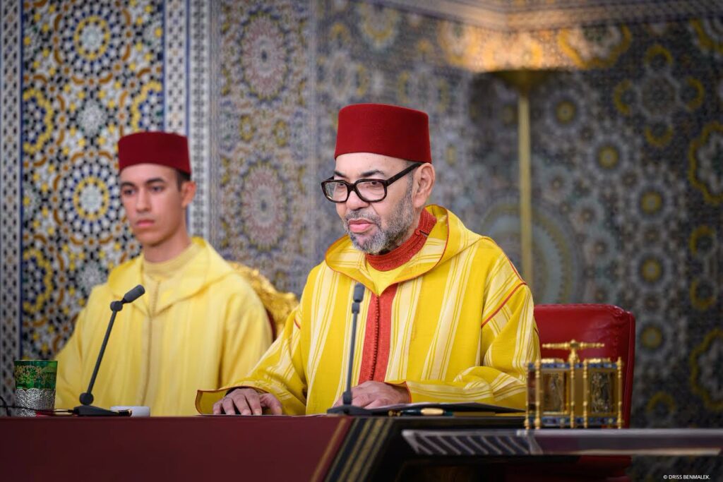 الملك محمد السادس: نطلق دورة تنموية جديدة بعد الانتخابات